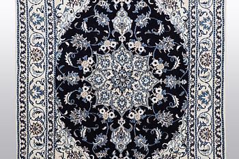 A rug, Nain, paret silk, sk 9 LAA, 204 x 152 cm.