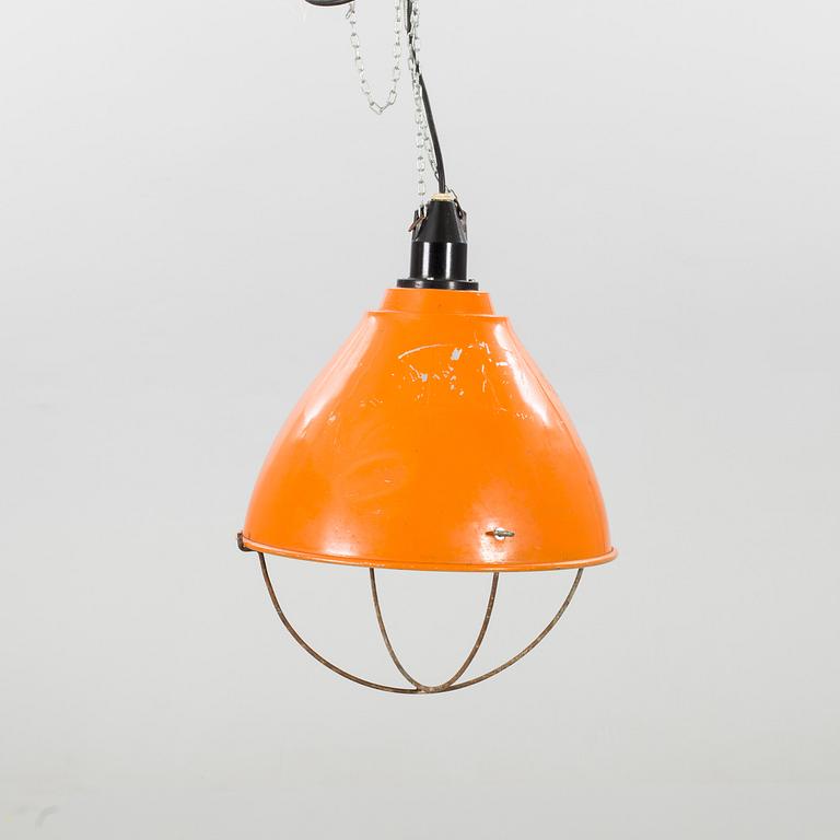 GRIS/HÖNS-LAMPA Willab 1900-talets andra hälft.