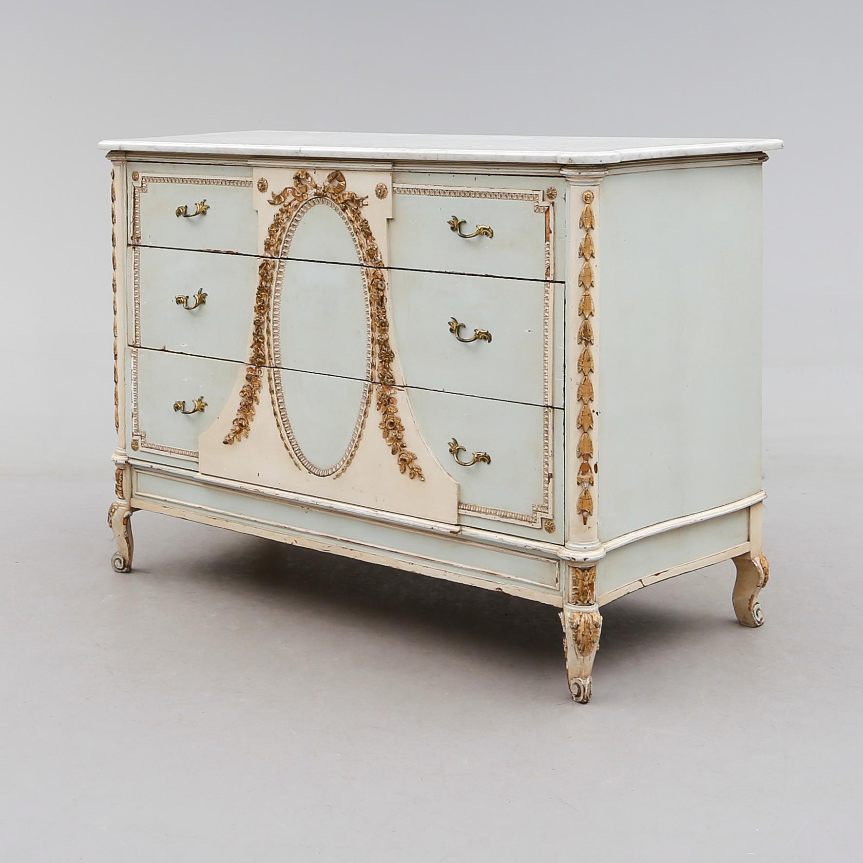 BYRÅ, Louis XVI-stil, Maple & Co, London & Paris, 1900-talets första hälft.