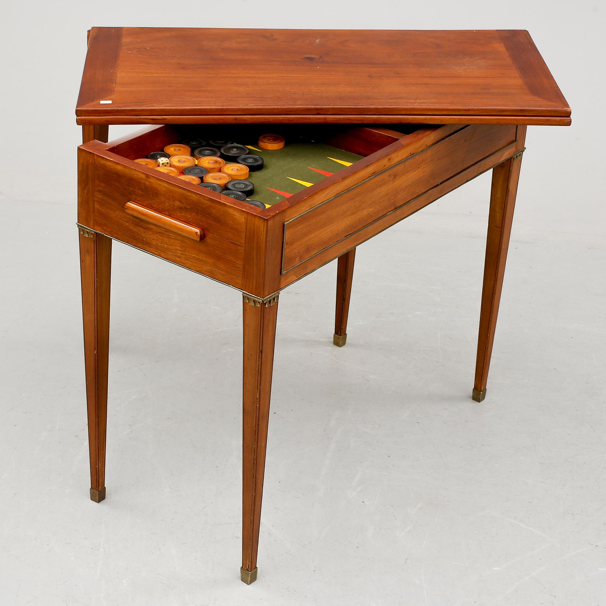 SPELBORD, sengustavianskt, omkring år 1800.