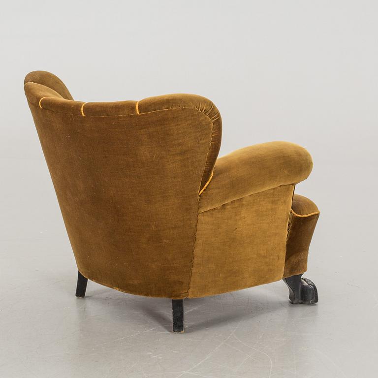 1940´s armchair.