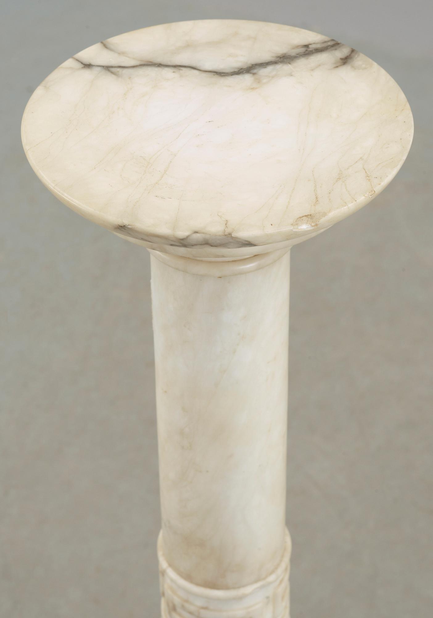 PIEDESTAL, marmor, 1800/1900-tal.