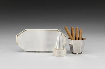 A Wiwen Nilsson smoker's set, Lund 1925-30.