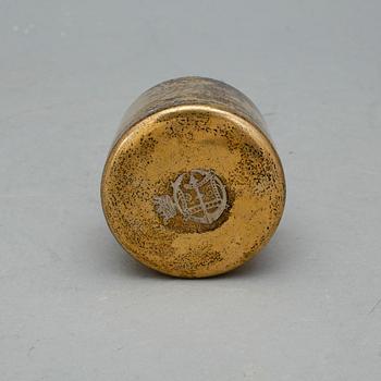 TOALETTSET, glas samt silver, Jacob Engelbert Torsk, 1899. Total silvervikt ca 263 gram.