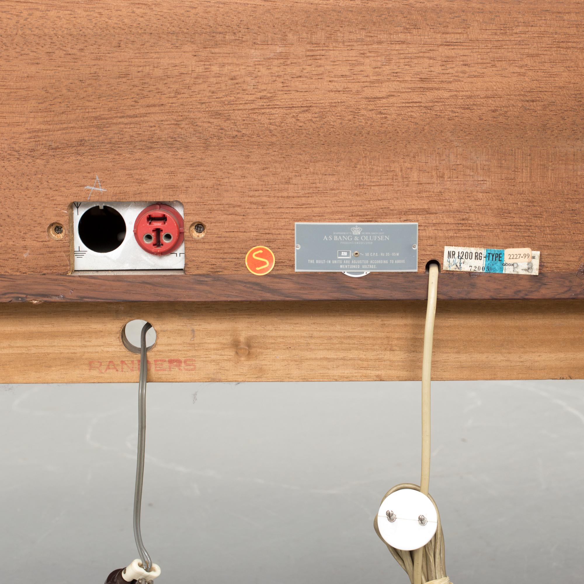 MUSIKMÖBEL, Beomaster 1200 RG Type 2226, Bang & Olufsen. 1965.