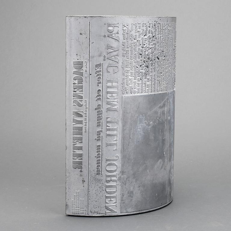 TRYCKPLÅT, bly, från Dagens Nyheter den 22 juli 1969 med löpsedel i samband med månlandningen.