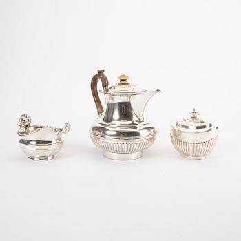 A three pcs epns coffee service England 20th century.