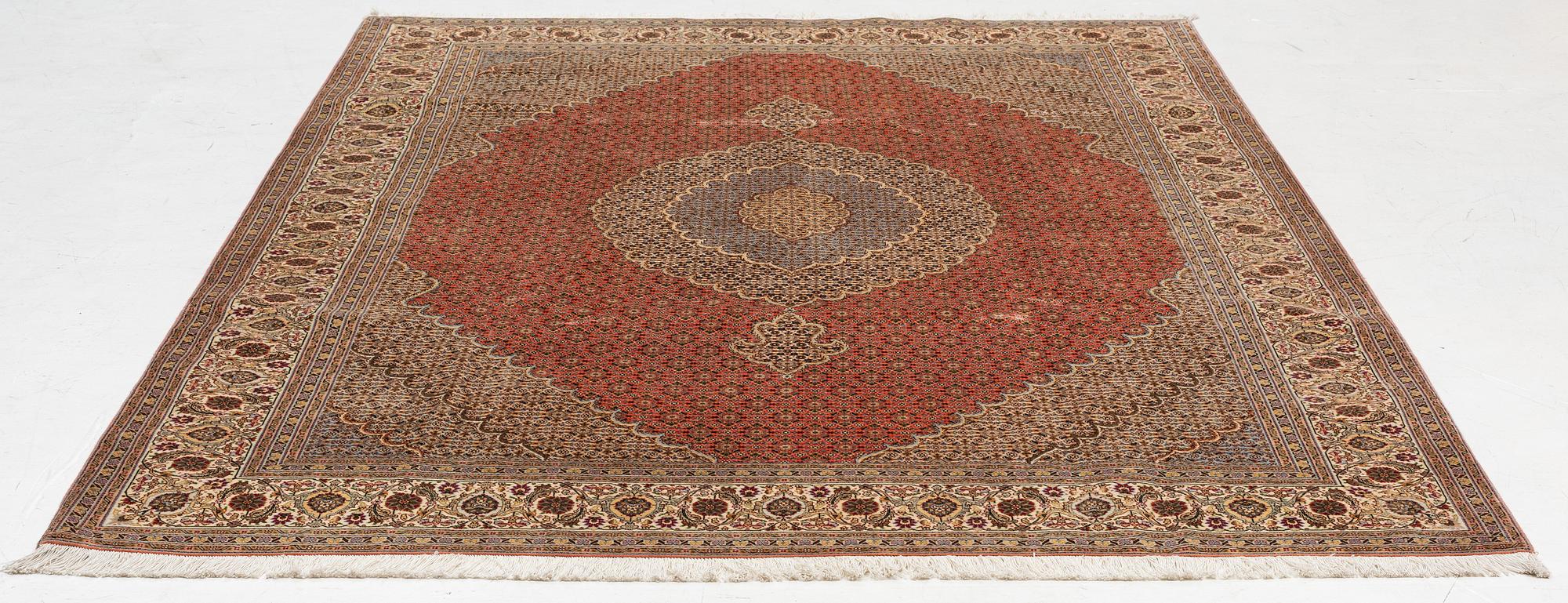 Carpet, Tabriz, approx. 300 x 205 cm.