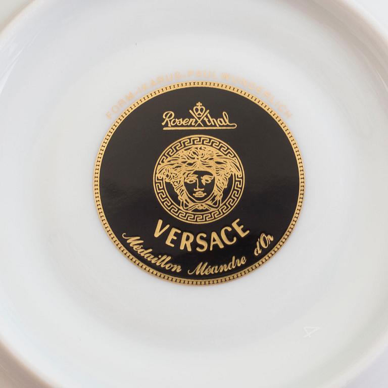 a set of 5 porcelain coffee cups, 'Médaillon Méandre d'Or', Ikarus, by Versace for Rosenthal.