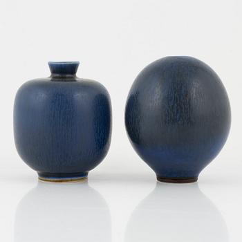 Berndt Friberg, vases, 2 pieces. Gustavsbergs studio.