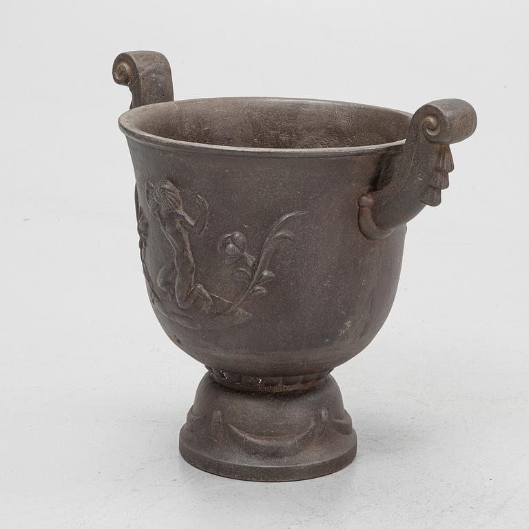 Ivar Johnsson, a 'Faunurnan' garden urn, Näfveqvarns Bruk, Sweden.