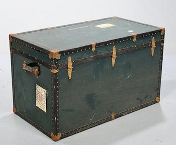 KOFFERT, 1900-talets första hälft.