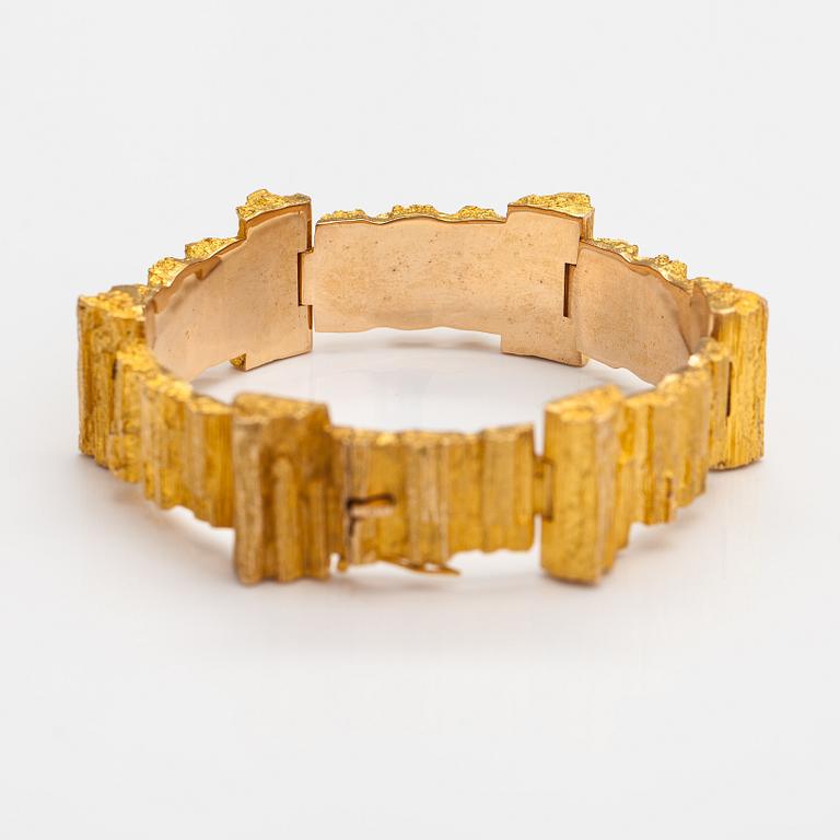 Björn Weckström, "Mystica", a 14K gold bracelet. Lapponia 1973.