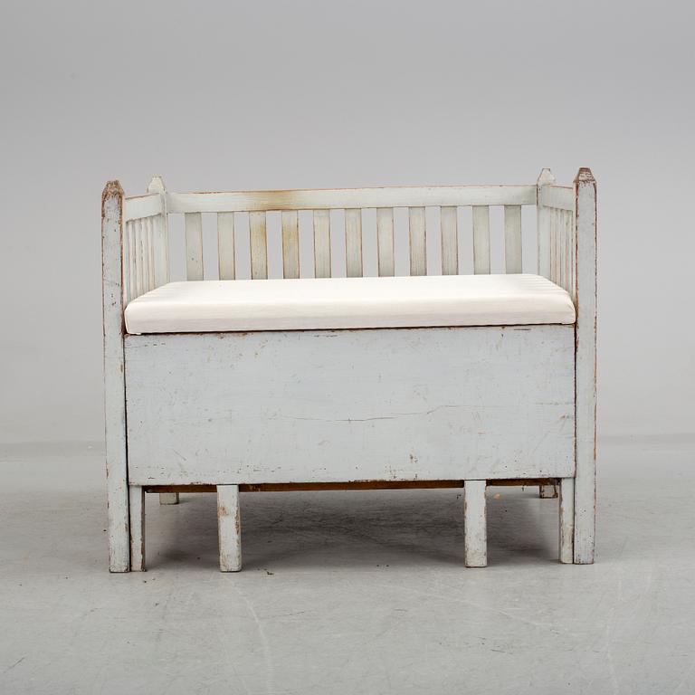 SOFFA/SÄNG, 1800-talets mitt.