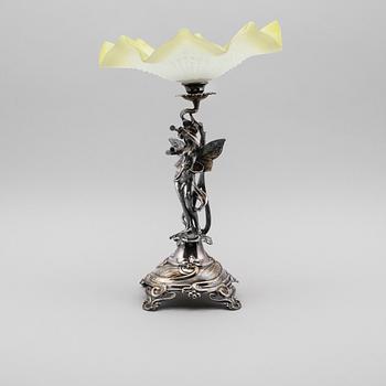 SKÅL PÅ FOT, glas och försilvrad metall, omkring år 1900.