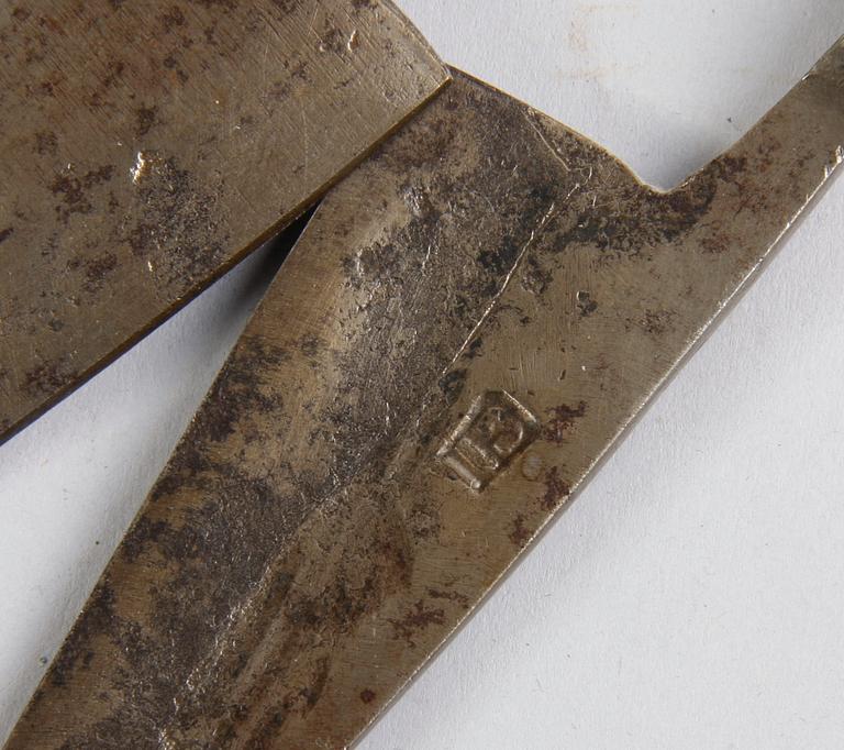 PARTI DIVERSE, 7 delar, mässing, tenn, glas, 1800-tal.