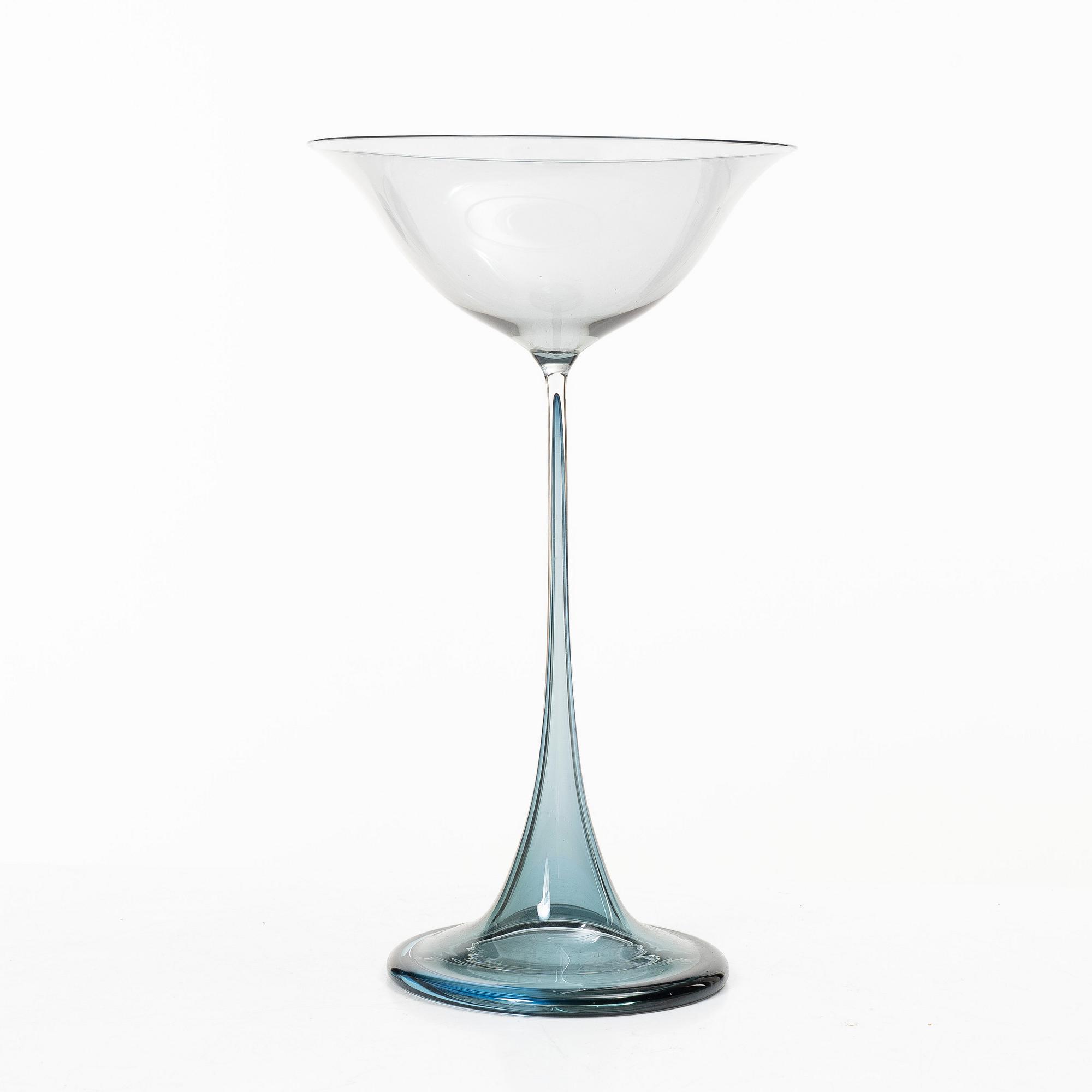 Nils Landberg, a tulip glass, Orrefors Expo, 1957.