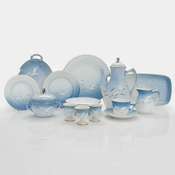Kaffeservis, 47 dlr, "Måsen", porslin, Bing & Grøndahl, Danmark.