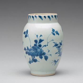 VAS, porslin. Transition, 1600-tal.