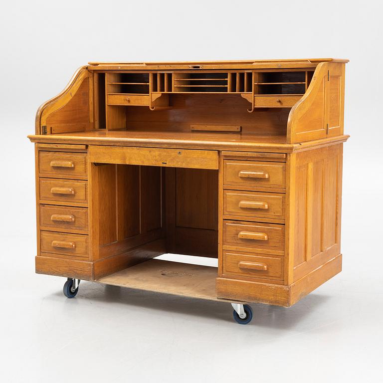 A Jugend roll-top desk, early 20th century.