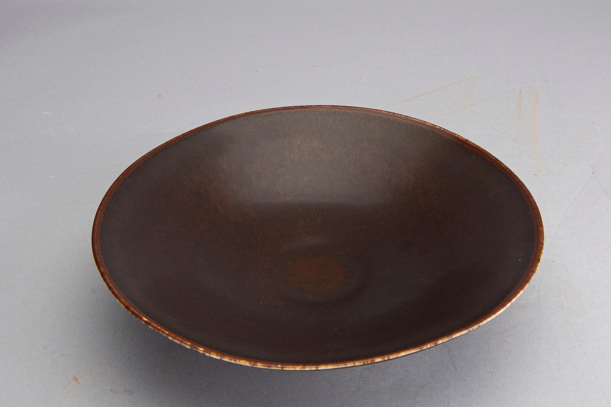 CARL-HARRY STÅLHANE, a stoneware bowl from Rörstrand.