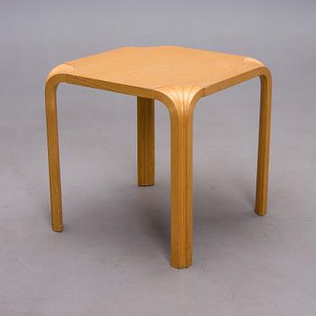 PALL, modell X601, Alvar Aalto, Artek.