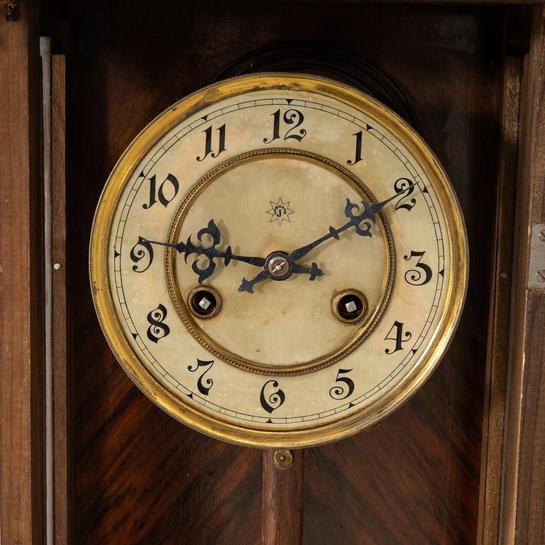 Wall clock/Regulator around 1900.