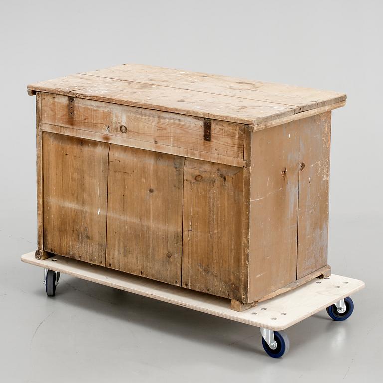 SKÄNK/DISKBÄNK, 1800-tal.