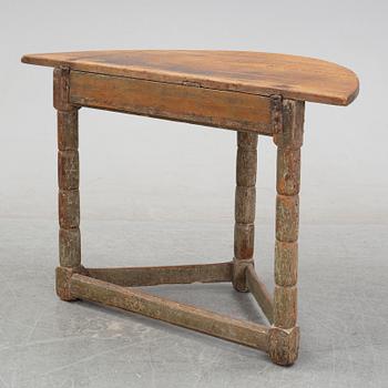 A swedish 19th century table.