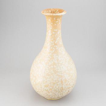Gunnar Nylund, a stoneware vase for Rörstrand, signed.