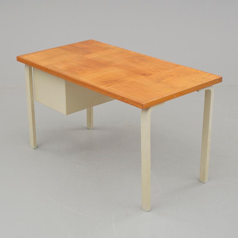 ALVAR AALTO, skrivbord, 1900-talets mitt.