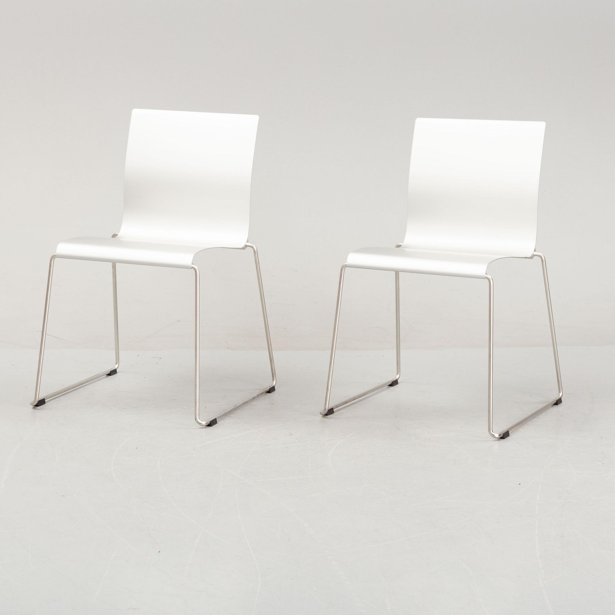 Stefan Borelius och Fredrik Mattsson, a set of eight "Sting 030" charis, Blå Station, the model designed 2003.