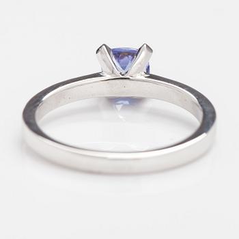 RING, 14K vitguld, diamanter ca 0.17 ct tot, tanzanit.