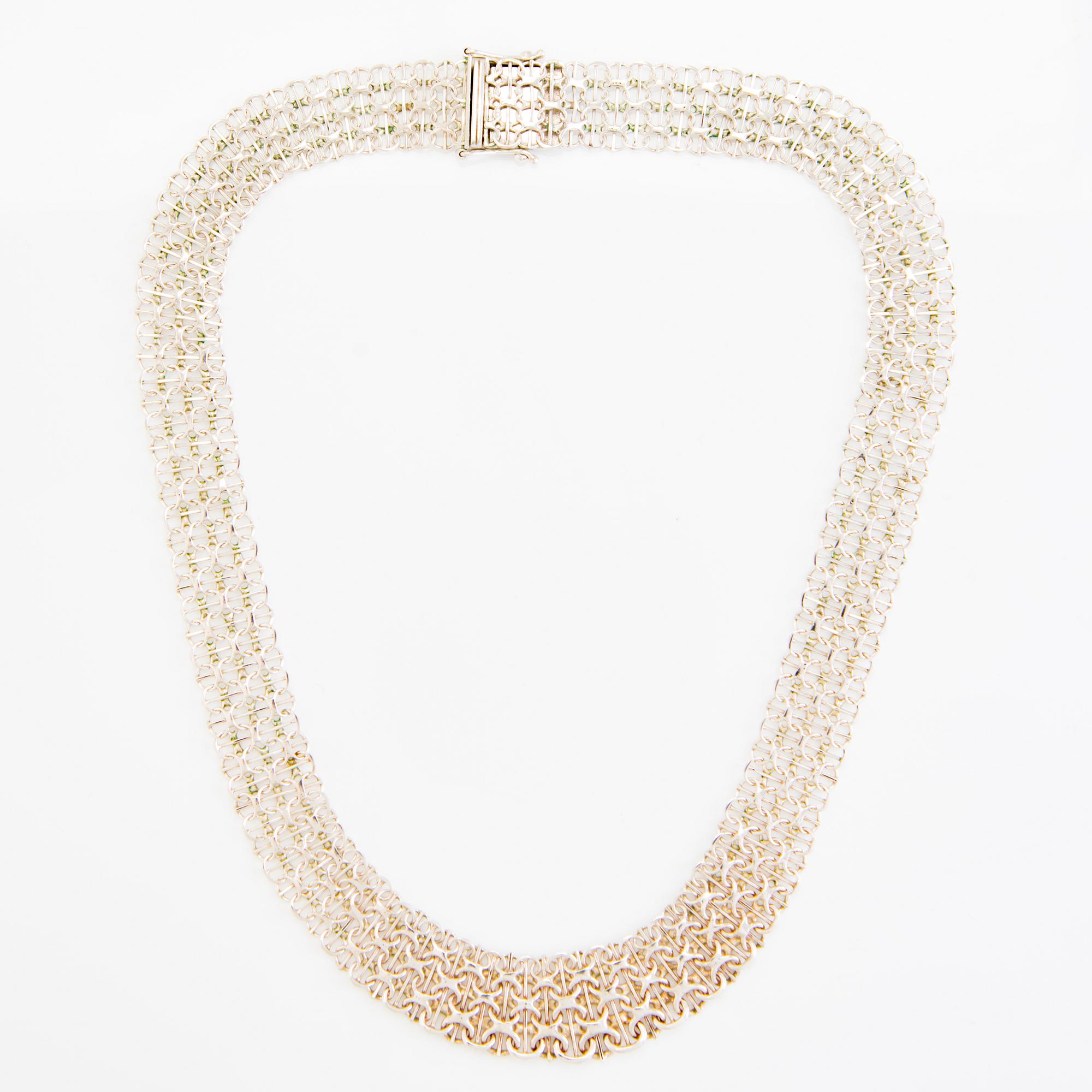 HALSBAND och ARMBAND, sterlingsilver, Kultajousi Oy, Helsingfors.