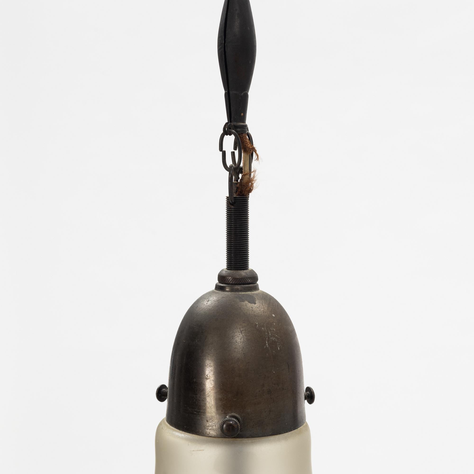 Peter Behrens, a 'Luzette' ceiling lamp for AEG (Allgemeine Electricitäts-Gesellschaft), Germany.