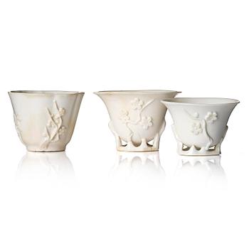 1162. A set of three blanc de chine cups, Qing dynasty, Kangxi (1662-1722).