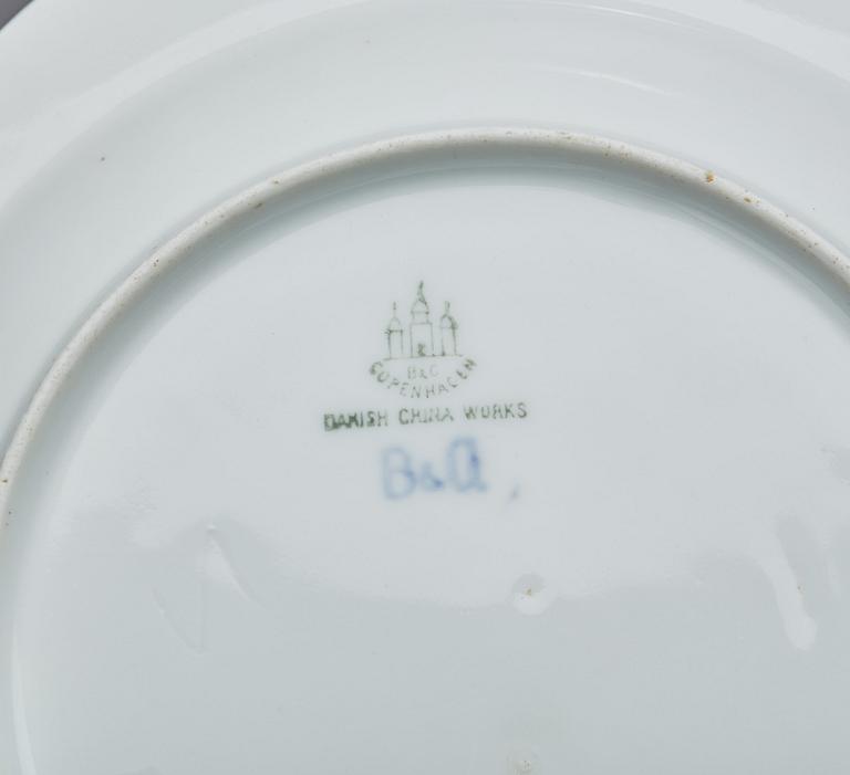 SERVISDELAR, porslin,58 delar,  Bing & Gröndahl, 1900-tal.