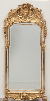 SPEGEL, rokokostil, 1900-tal, märkt Claes Hultberg, Stockholm.