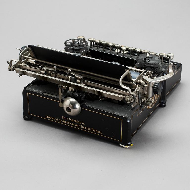 SKRIVMASKIN, Royal Standard  New York. Omkring 1900.