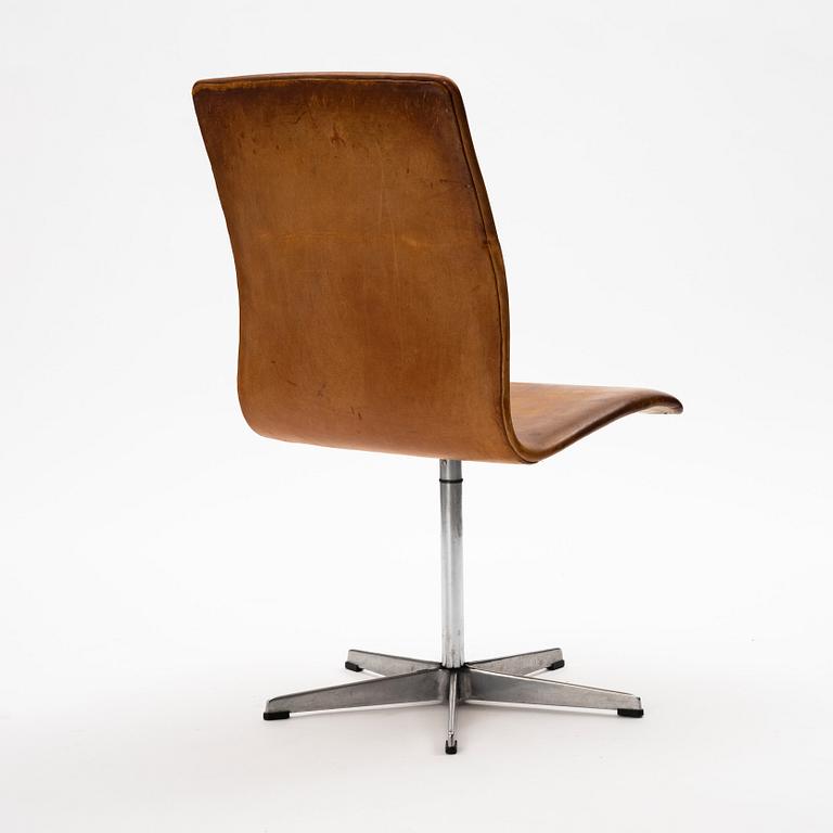 Arne Jacobsen, a cognac coloured leather 'Oxford' chair, Fritz Hansen Denmark, 1950-60s.