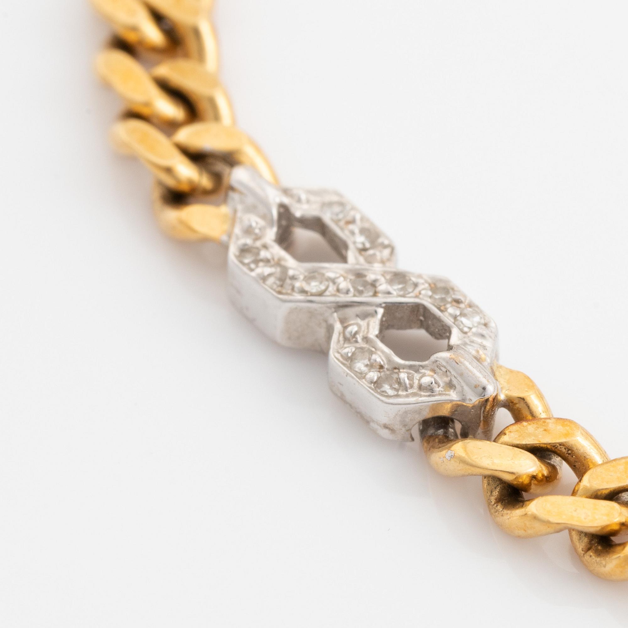18K gold and small eight cut diamond necklace and bracelet.