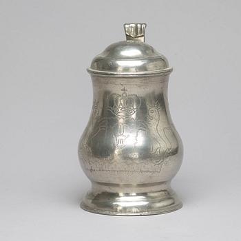 Eight pewter pieces, 18th/19th ct.