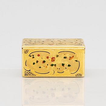 A late 18th century gold and enamel box, possibly Hanau.