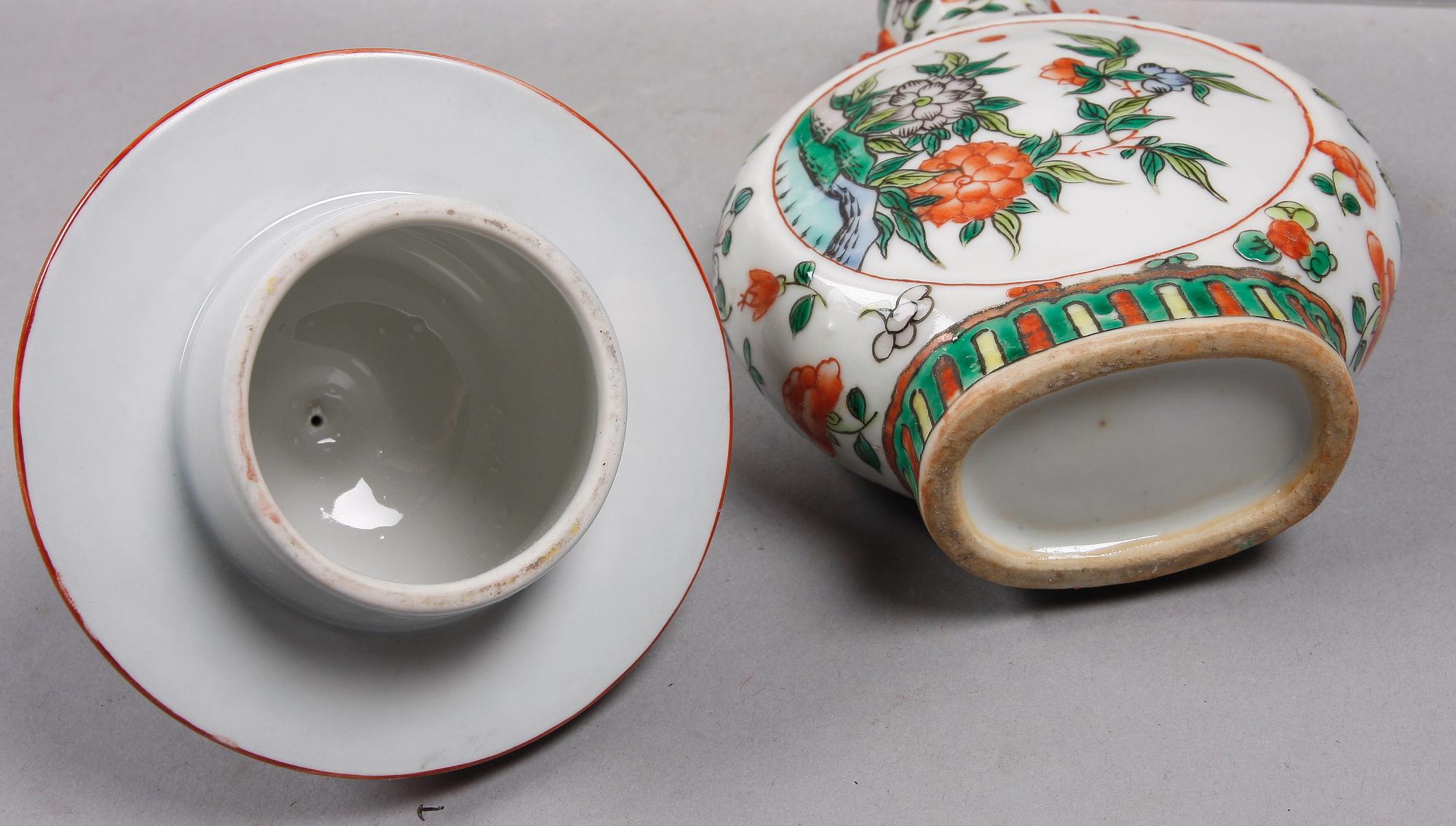 PARTI KINAPORSLIN, 12 delar, 1700-1900-tal.