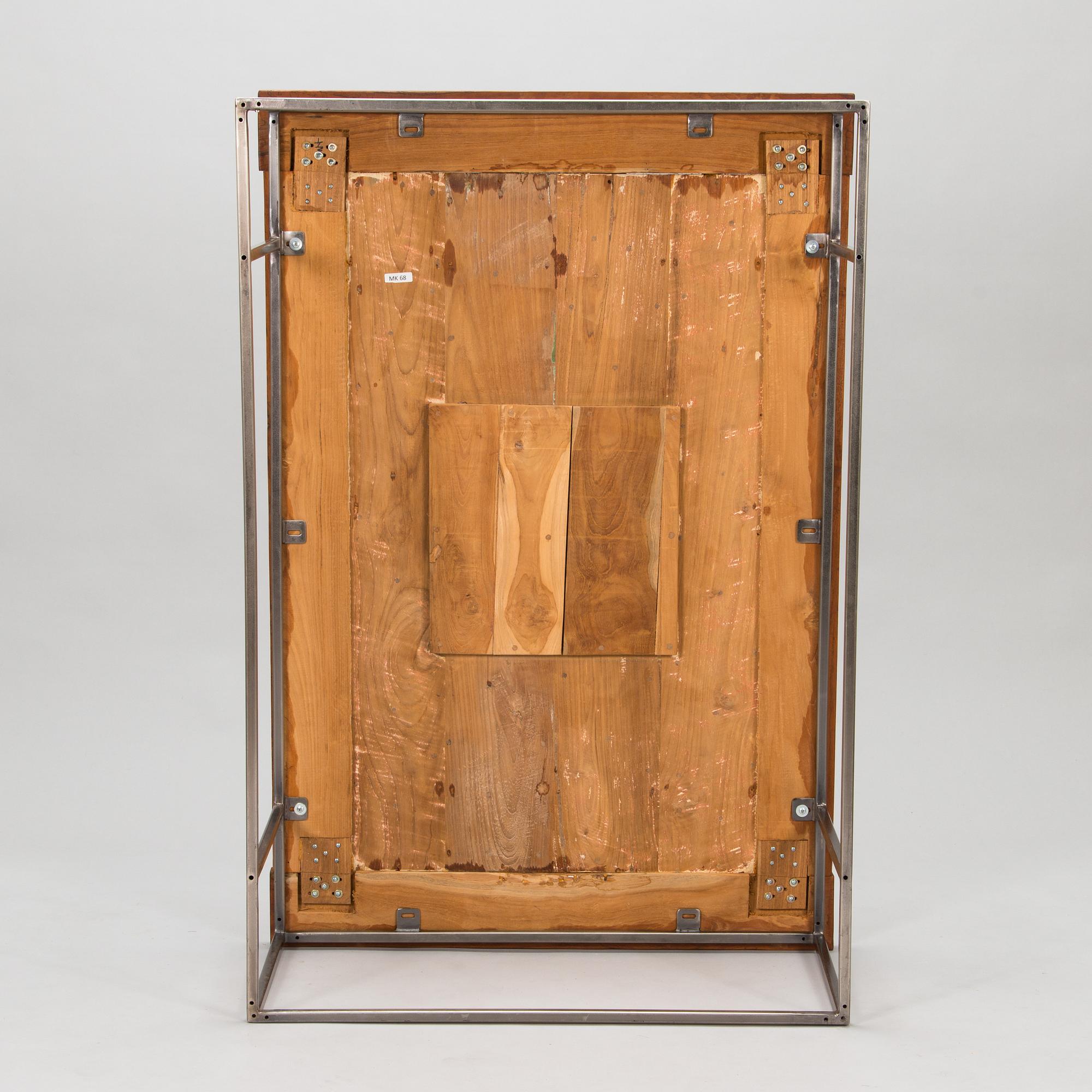 A coffee table. 21th century.