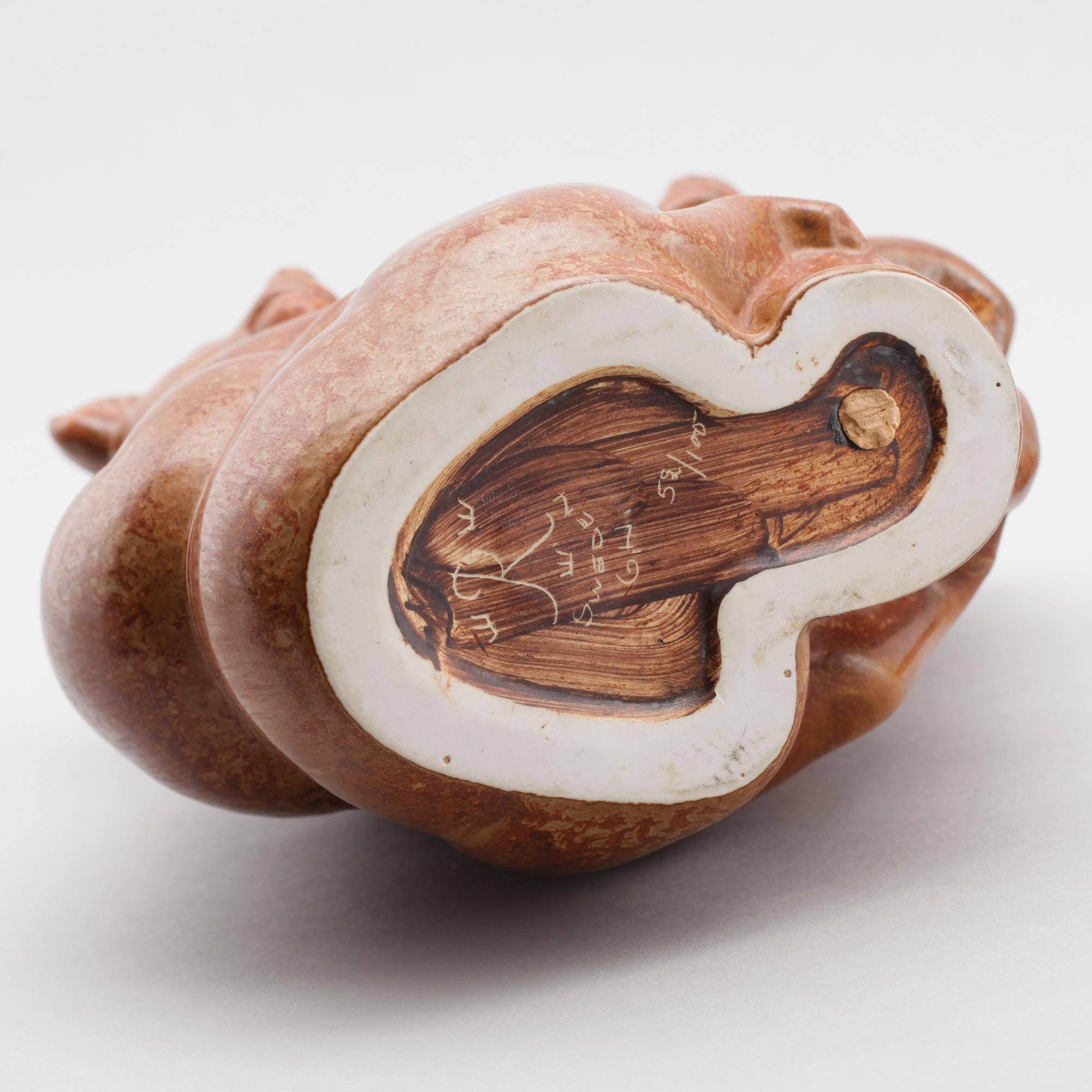 FIGUR, stengods, Gunnar Nylund, Rörstrand, monogramsignerad och numrerad 52/100, 1900-talets andra hälft.