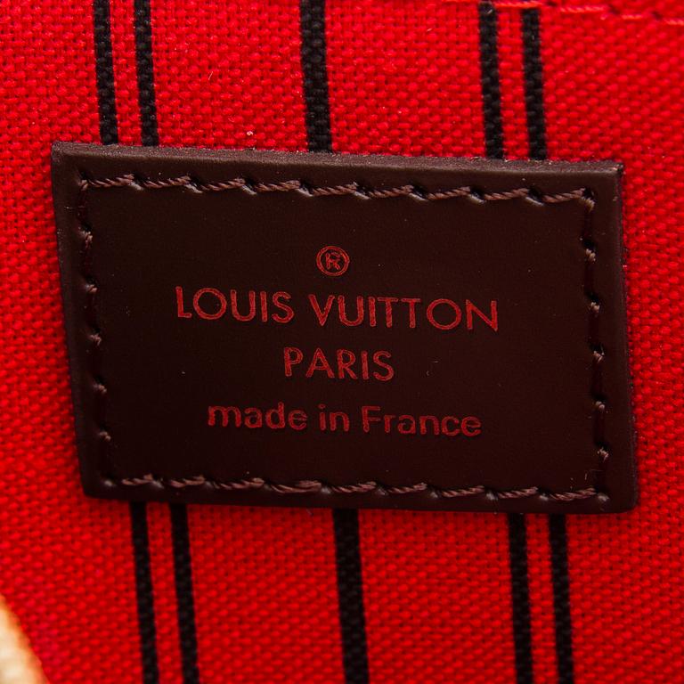 LOUIS VUITTON, pochette.