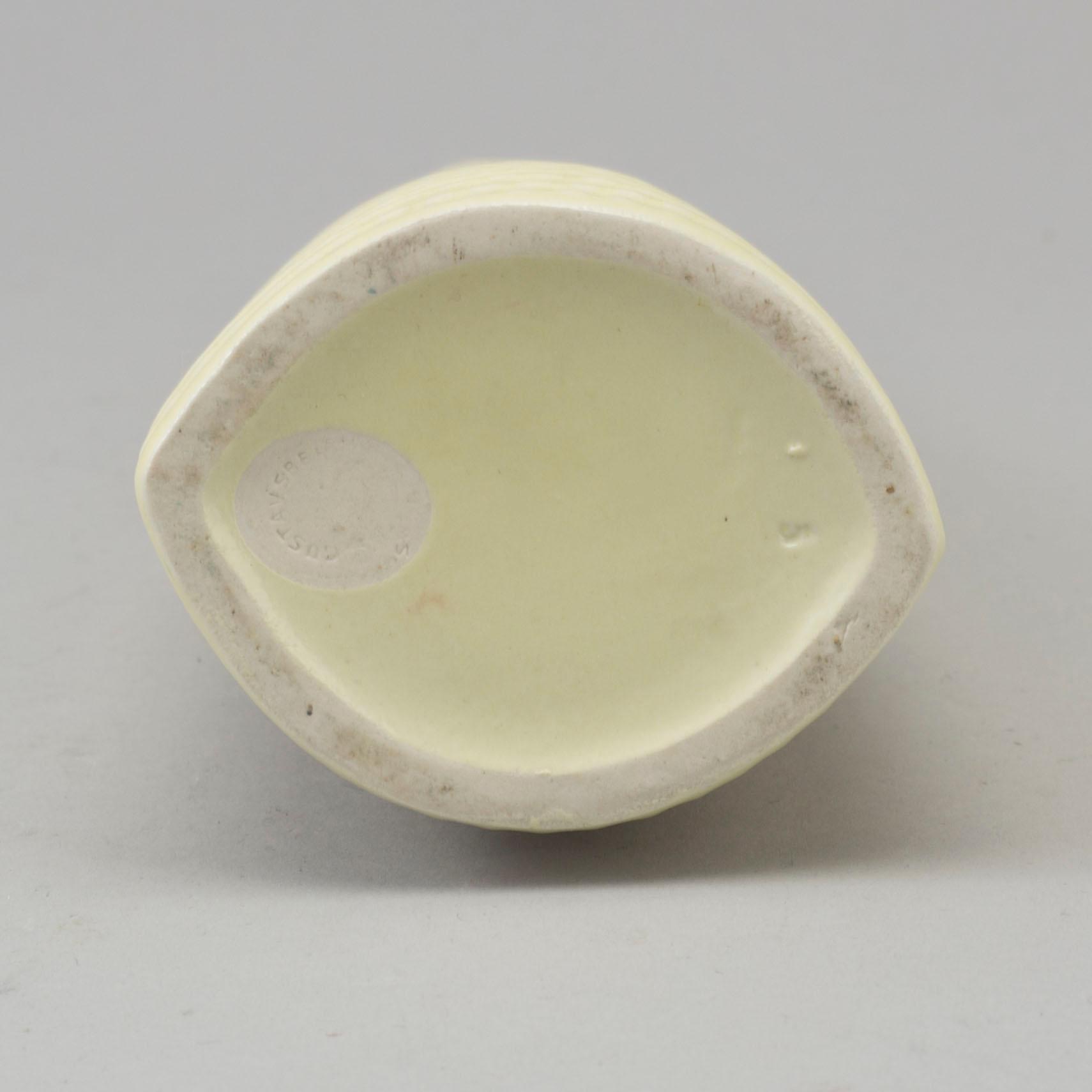 STIG LINDBERG, vas och skålar, tre delar, stengods, "Reptil", Gustavsberg.