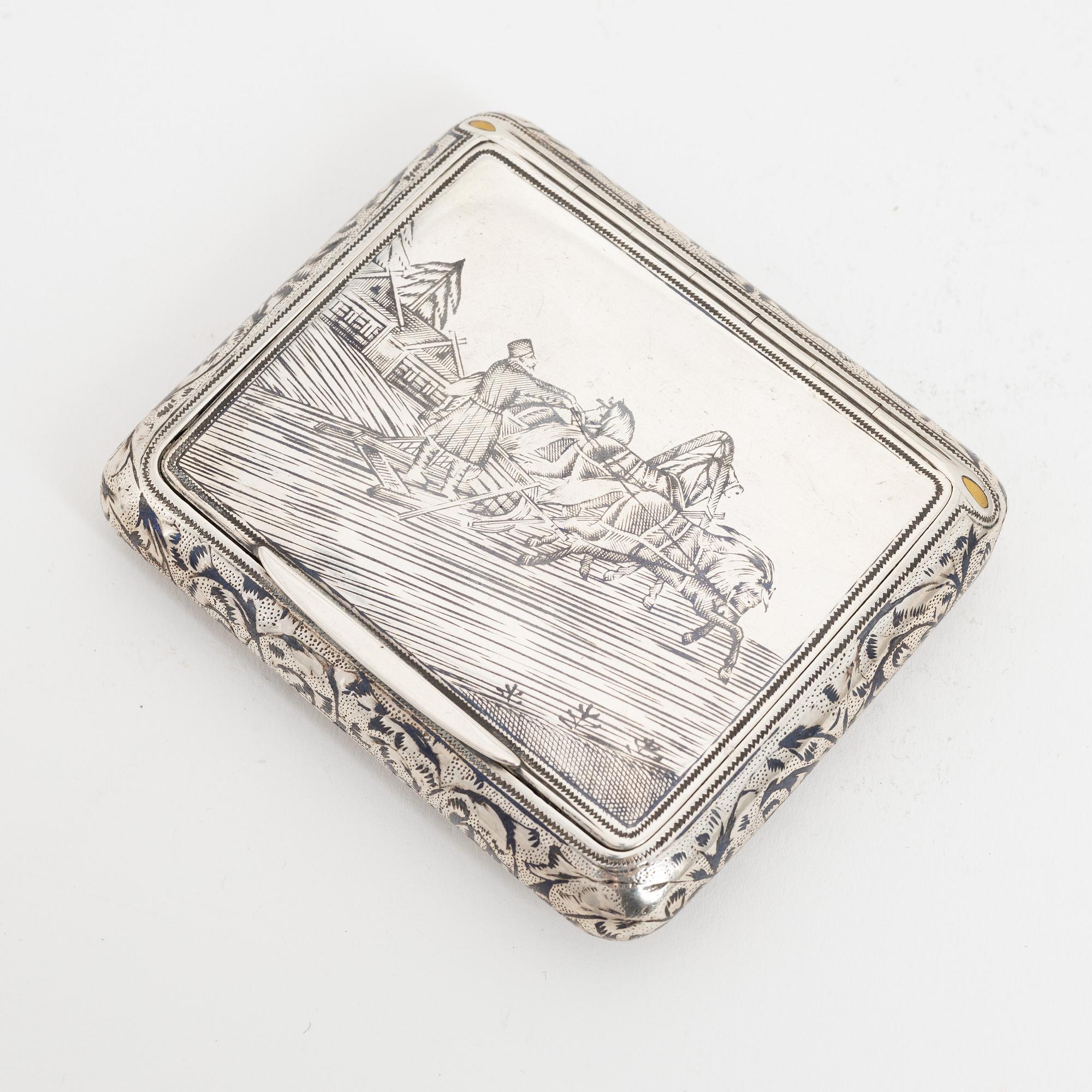 A Russian silver niello box, Moscow 1890.