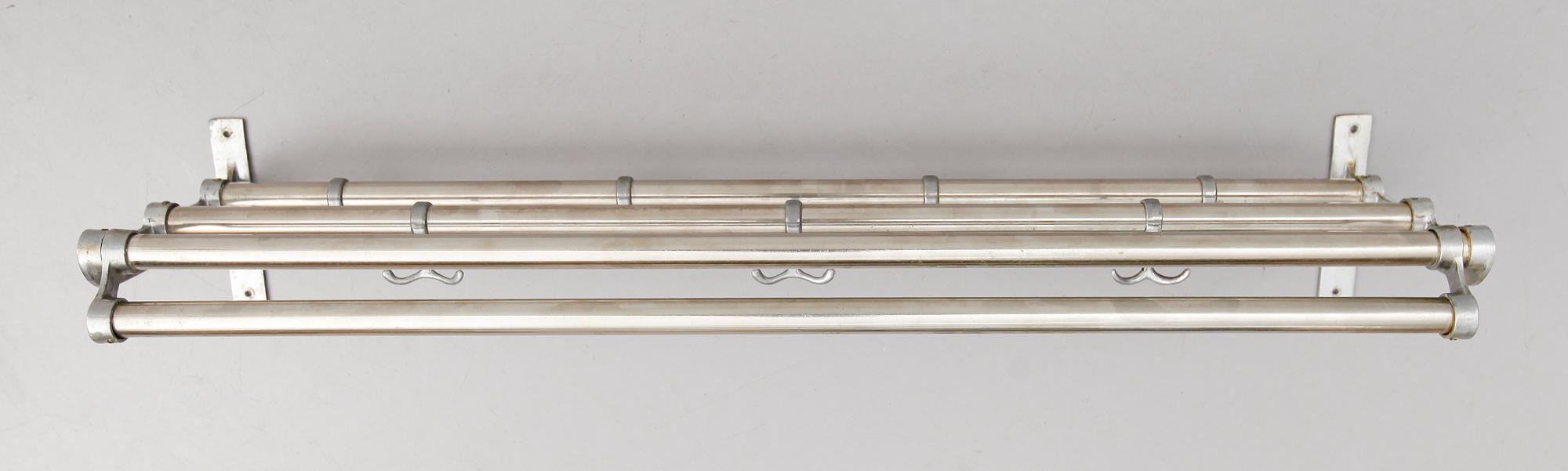 HATTHYLLA, metall, 1900-talets första hälft.